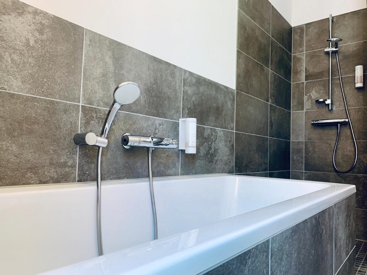 Stadthotel Kachelofen Krumbach Dış mekan fotoğraf