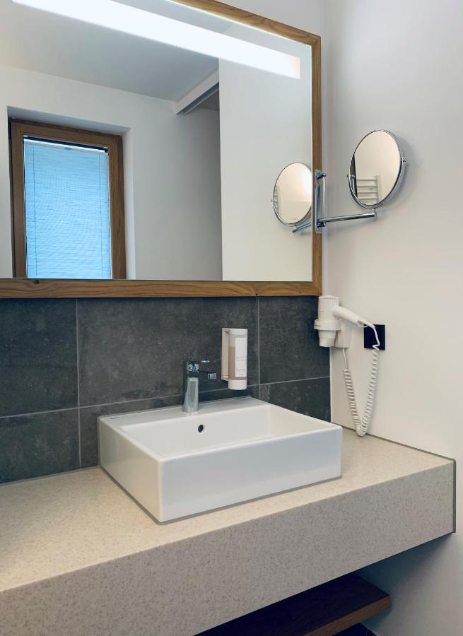 Stadthotel Kachelofen Krumbach Dış mekan fotoğraf