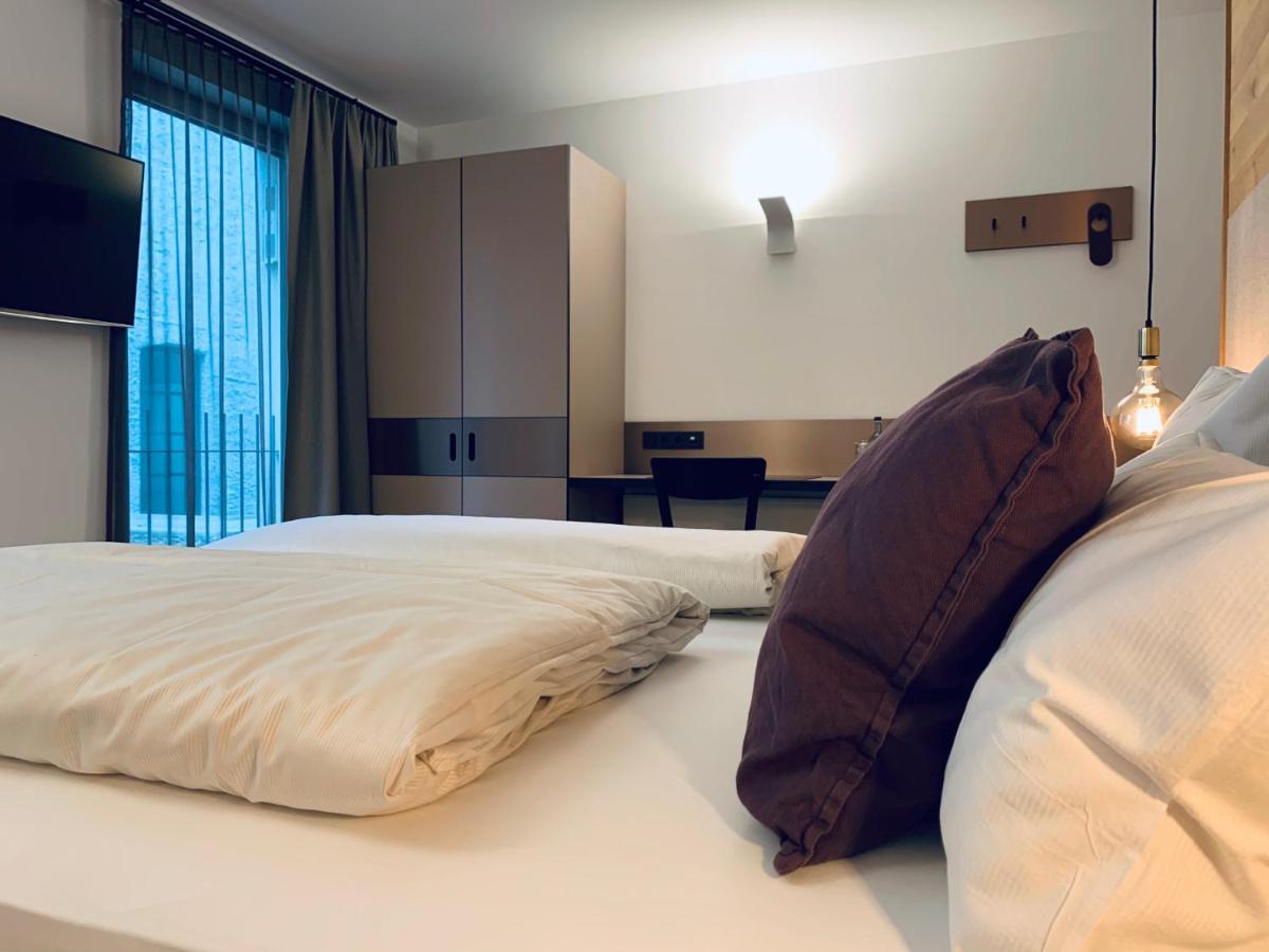 Stadthotel Kachelofen Krumbach Dış mekan fotoğraf