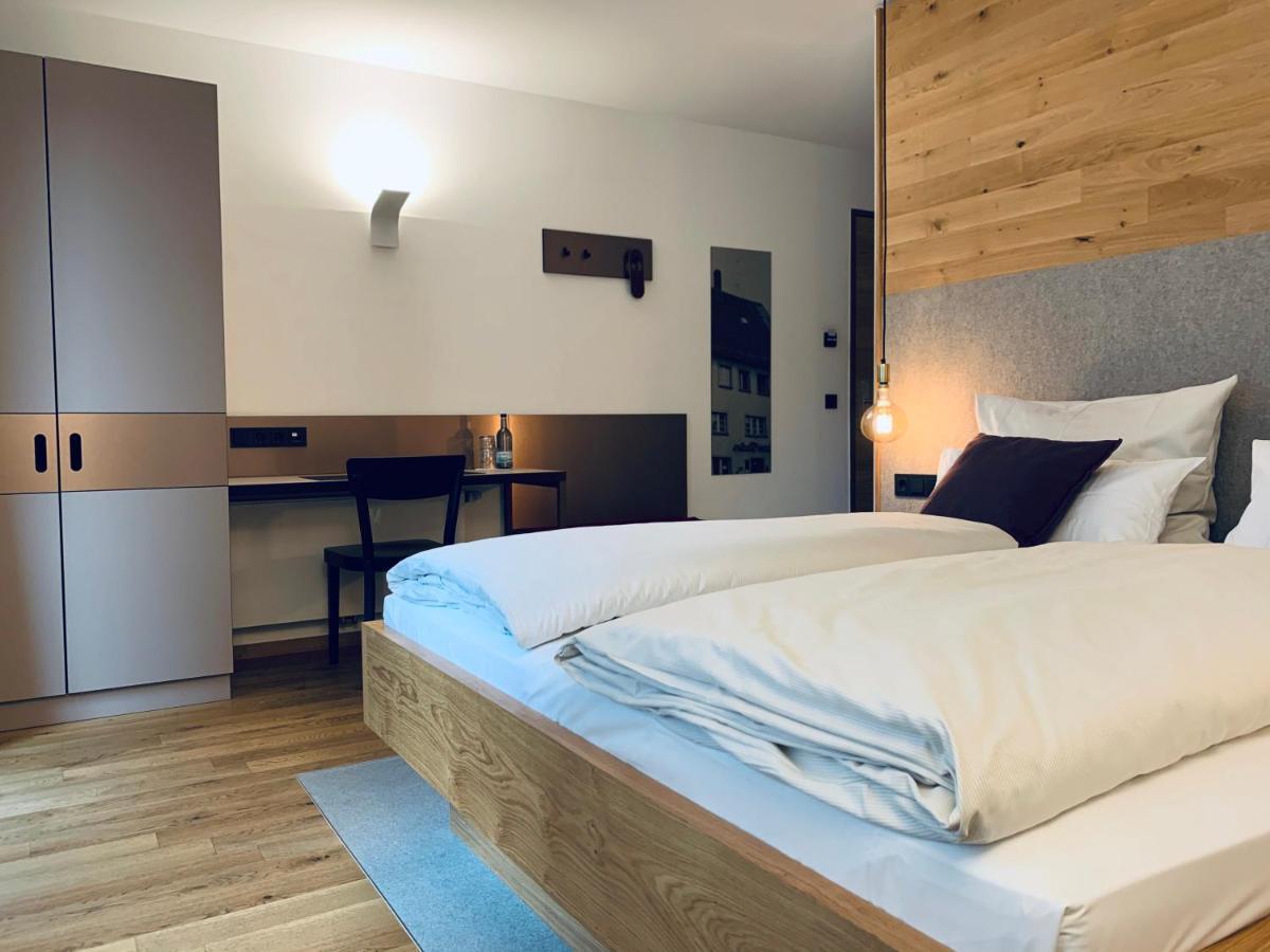 Stadthotel Kachelofen Krumbach Dış mekan fotoğraf