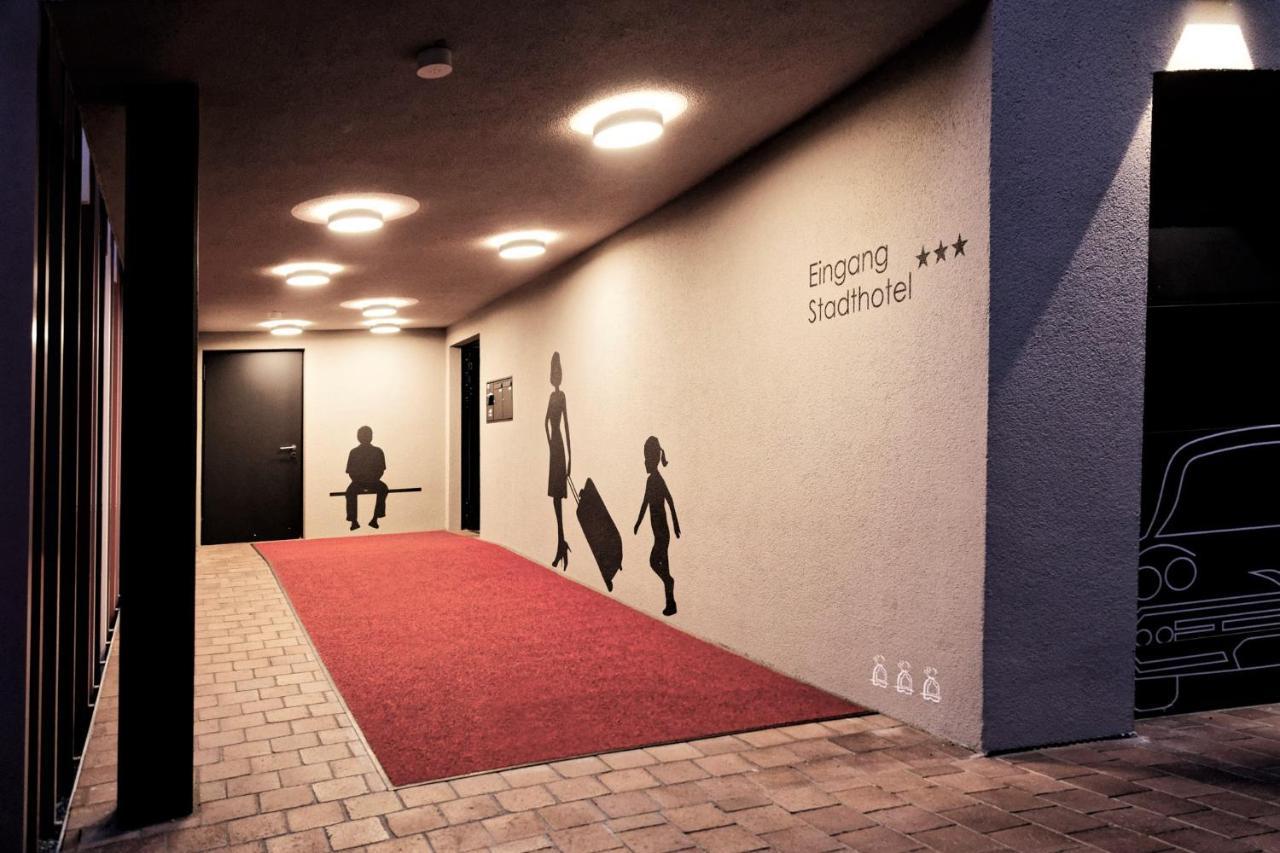 Stadthotel Kachelofen Krumbach Dış mekan fotoğraf