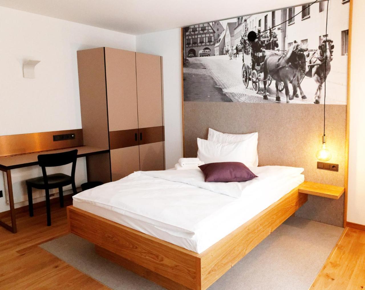 Stadthotel Kachelofen Krumbach Dış mekan fotoğraf
