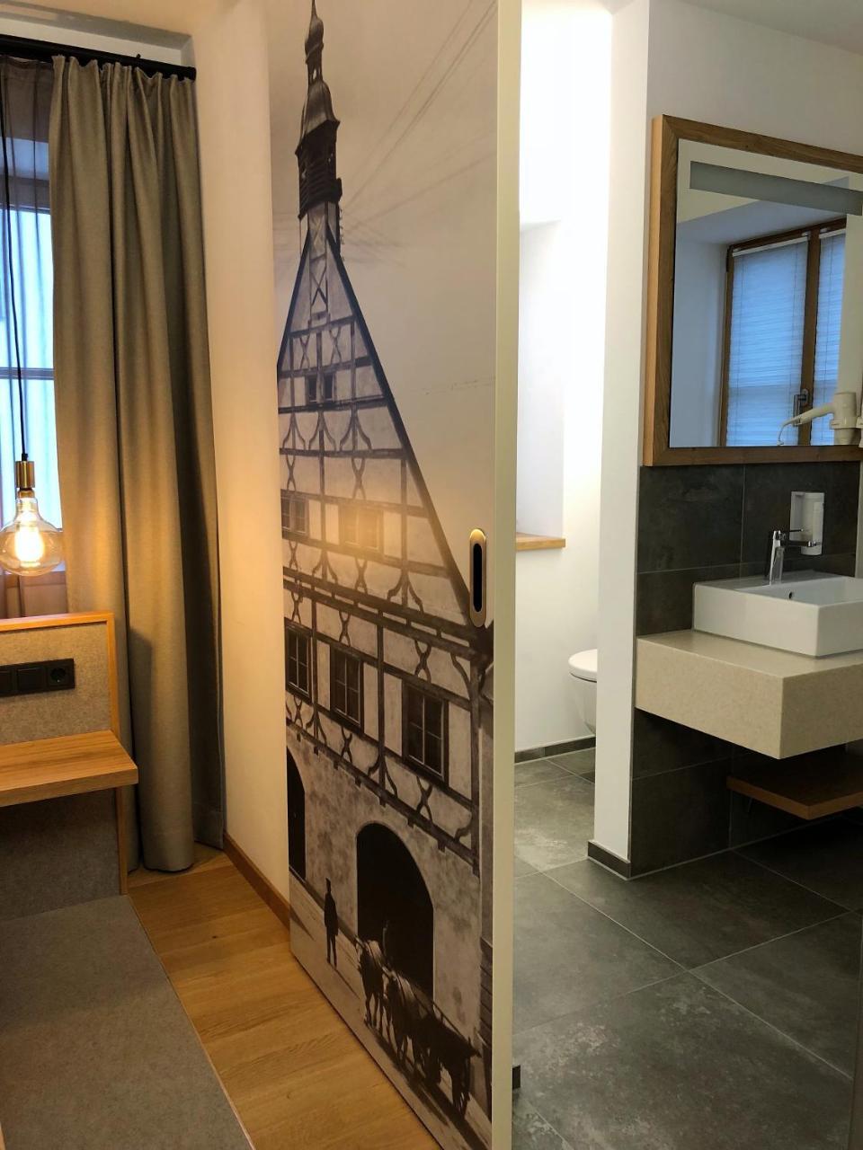 Stadthotel Kachelofen Krumbach Dış mekan fotoğraf